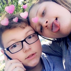 Meet your Posher, Corbin